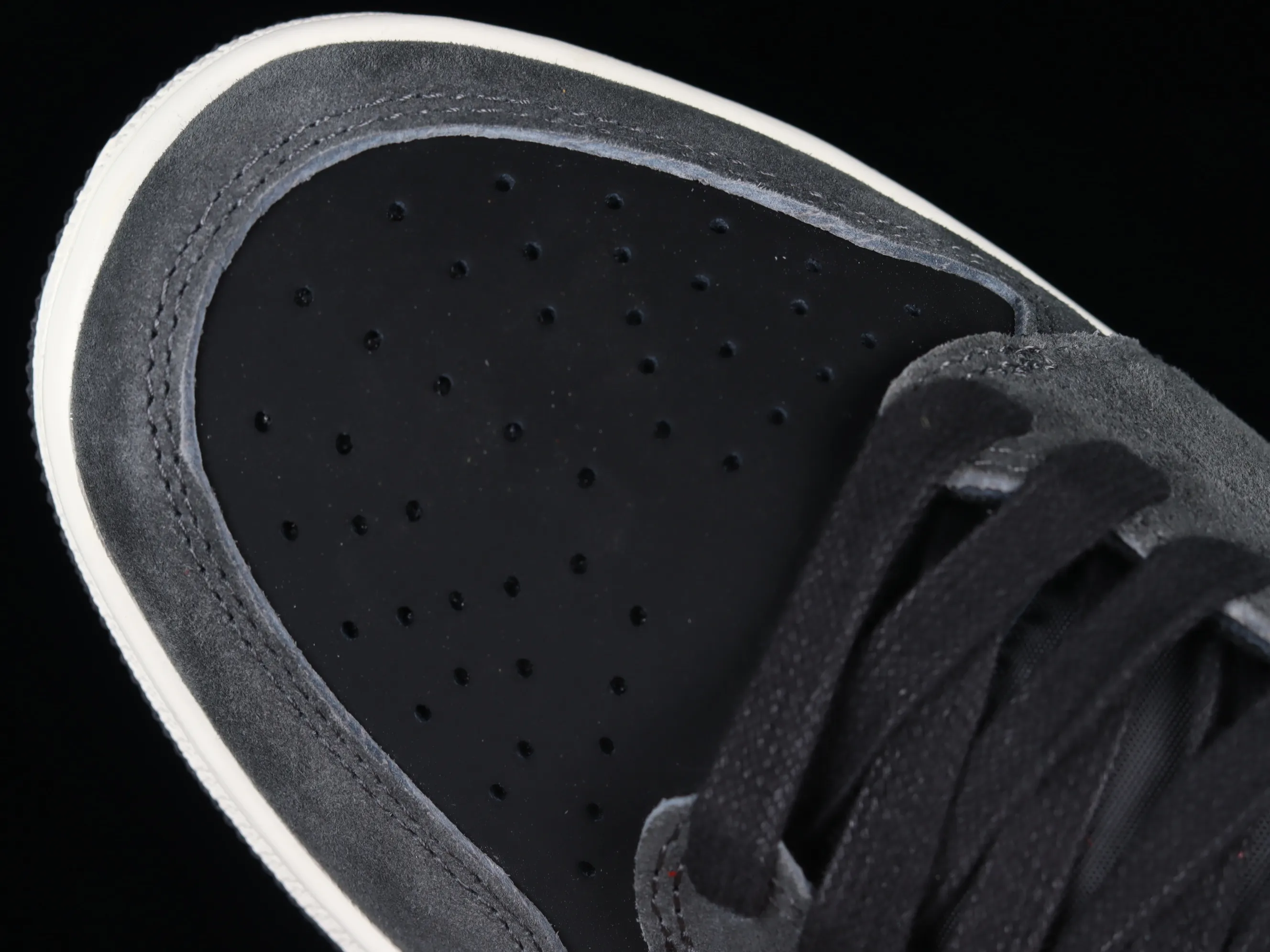All Categories Air Jordan Jordan Series Basketball Shoes Air Jordan 1 Low Travis Scott x Air Jordan 1 Low "Black Phantom" AJ1 Joe 1 Overhook Black Phantom DM7866-001